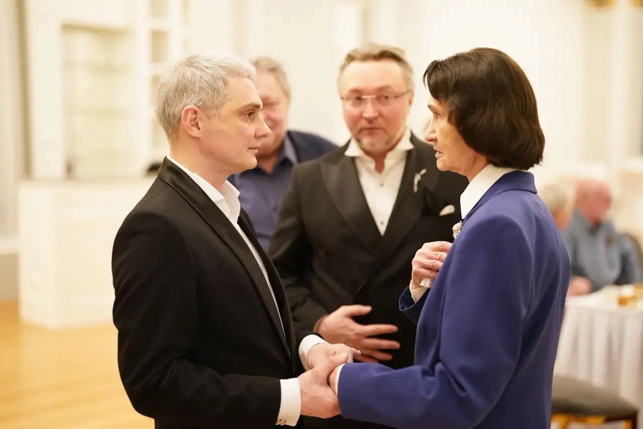 Театральная семья Новосибирского театра оперы и балета отметила День артиста - НОВАТ - фото №8